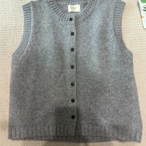 Dissh Women's Sweater Vest
